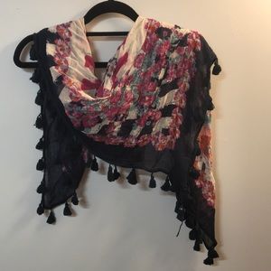 American eagle square scarf